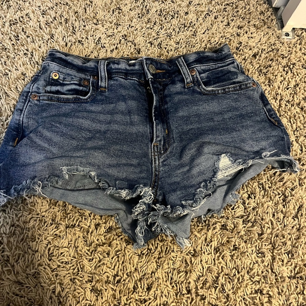 Levi’s jean shorts